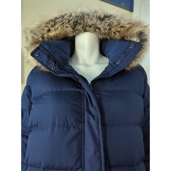 Women's Navy Puffer Coat with Faux Fur Hood - Picture 6 of 11